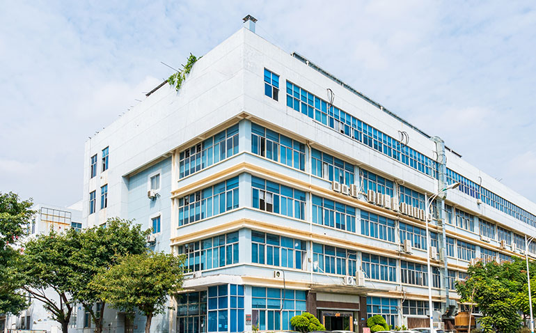 焊接機(jī)器人廠家-青島賽邦機(jī)器人 焊接機(jī)器人廠家-青島賽邦機(jī)器人